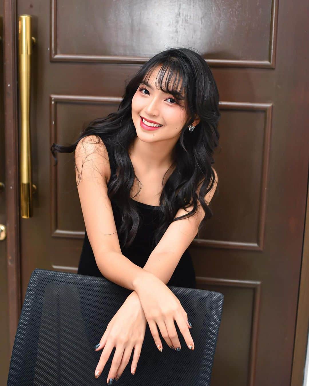 シャニア・グラシアのインスタグラム：「7 shades of me? 💁🏻‍♀️」