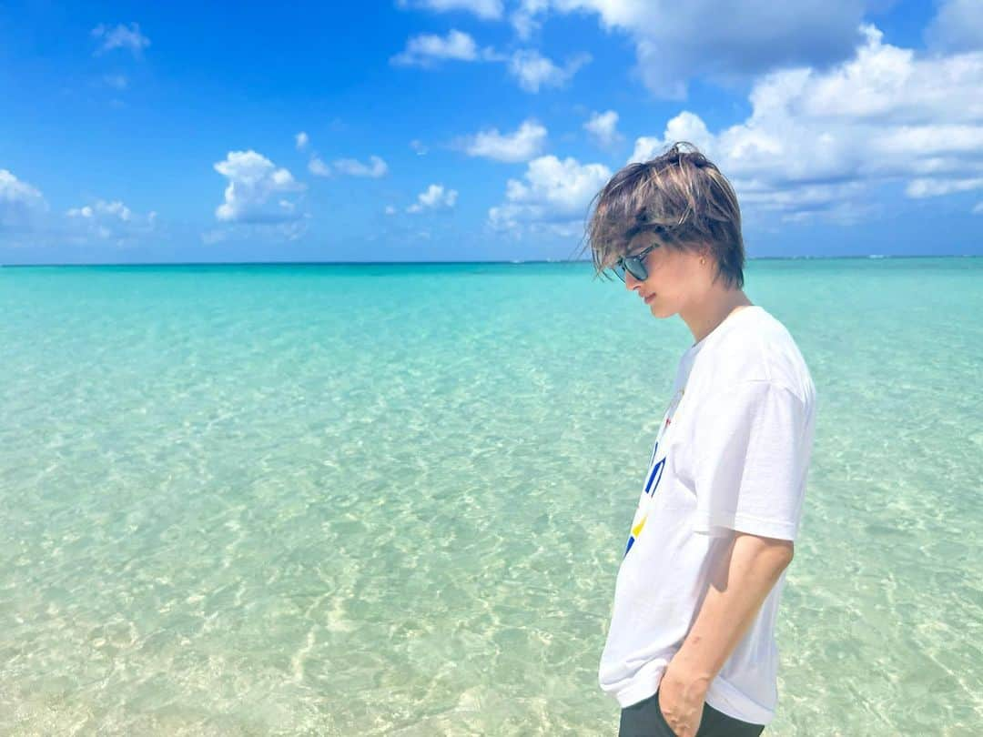 藤村政貴のインスタグラム：「海と空と僕。 #17END」