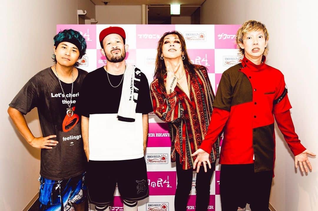 青木カズローのインスタグラム：「SUPER BEAVER、岡山公演殺影完了。 #写殺」