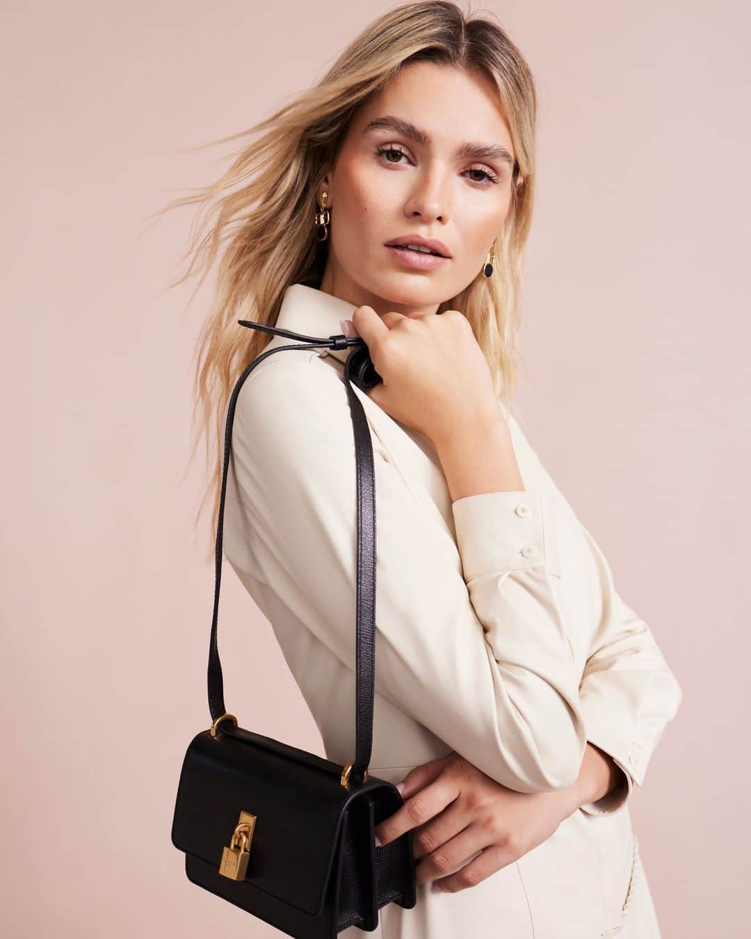 Ted Bakerのインスタグラム：「This autumn working wardrobe looks good on you.  #TedBaker #WorkWear」