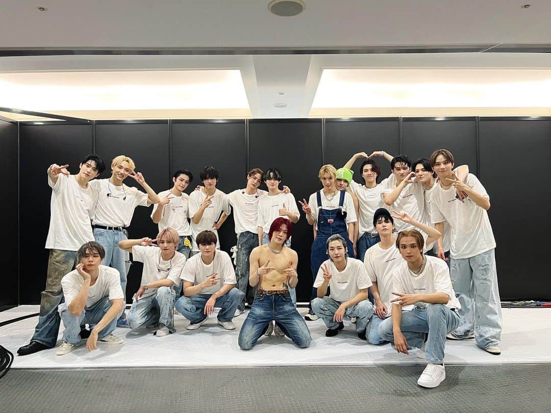 NCTさんのインスタグラム写真 - (NCTInstagram)「💫💚🌱NCT NATION : To The World in #OSAKA DAY 2🌱💚💫  #NCT #NCT127 #NCTDREAM #WayV #NCT_DOJAEJUNG #NCT_NATION #NCT_NATION_ToTheWorld #OSAKA #NCT_NATION_ToTheWorld_OSAKA」9月10日 20時46分 - nct