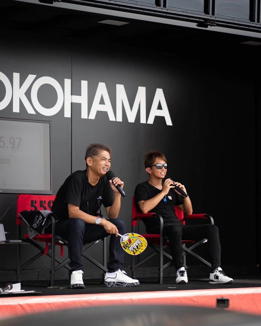 織戸学のインスタグラム：「夏の木更津 オリドパラダイス  @yokohama.rubber_jp  ご協力の元  @kohei_hirate  平手選手とのコラボ  車で遊ぼう  いやー 暑かった 楽しかった  のんびりな雰囲気で、とても楽しくあっという間に一日終了  多くの方々とお話しできて、とても有意義な一日中。  多くのスタッフにも感謝  ここから先には もっともっと 時間とエネルギーが必要だ  楽しもう。  @130ryokohama」