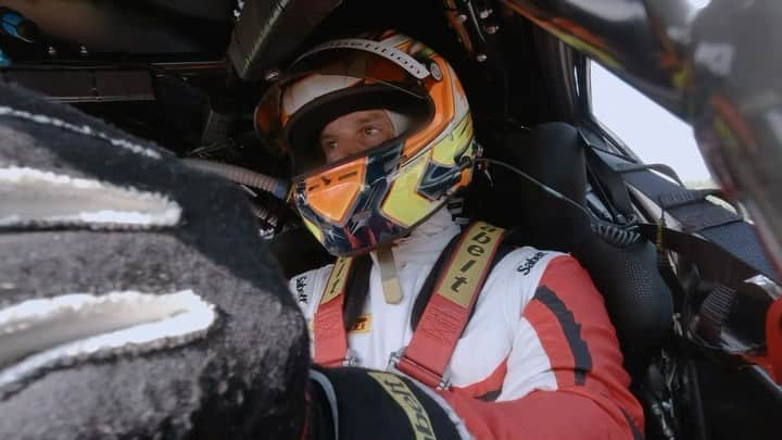 Ferrari USAのインスタグラム：「#FerrariChallenge driver Thor Haugen takes us for one lap around @RoadAmerica’s 4.048 mile, 14-turn racetrack, with its high speeds and multiple elevation changes.  #FerrariRaces #Motorsports」