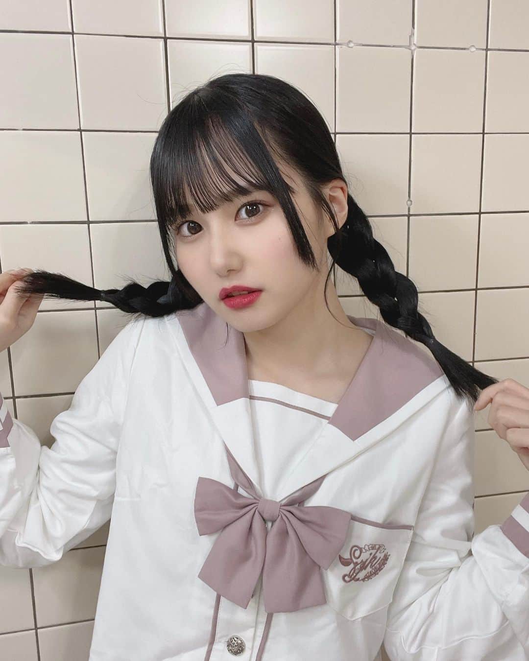前田彩佳のインスタグラム：「みつあみセーラー🌸  #selfie  #selca  #셀카  #셀카그램 #自撮り  #自撮り界隈  #自撮り女子  #アイドル  #地下アイドル  #japanesegirl  #followme  #いいね返し  #制服  #コスプレ  #jk  #過去pic」