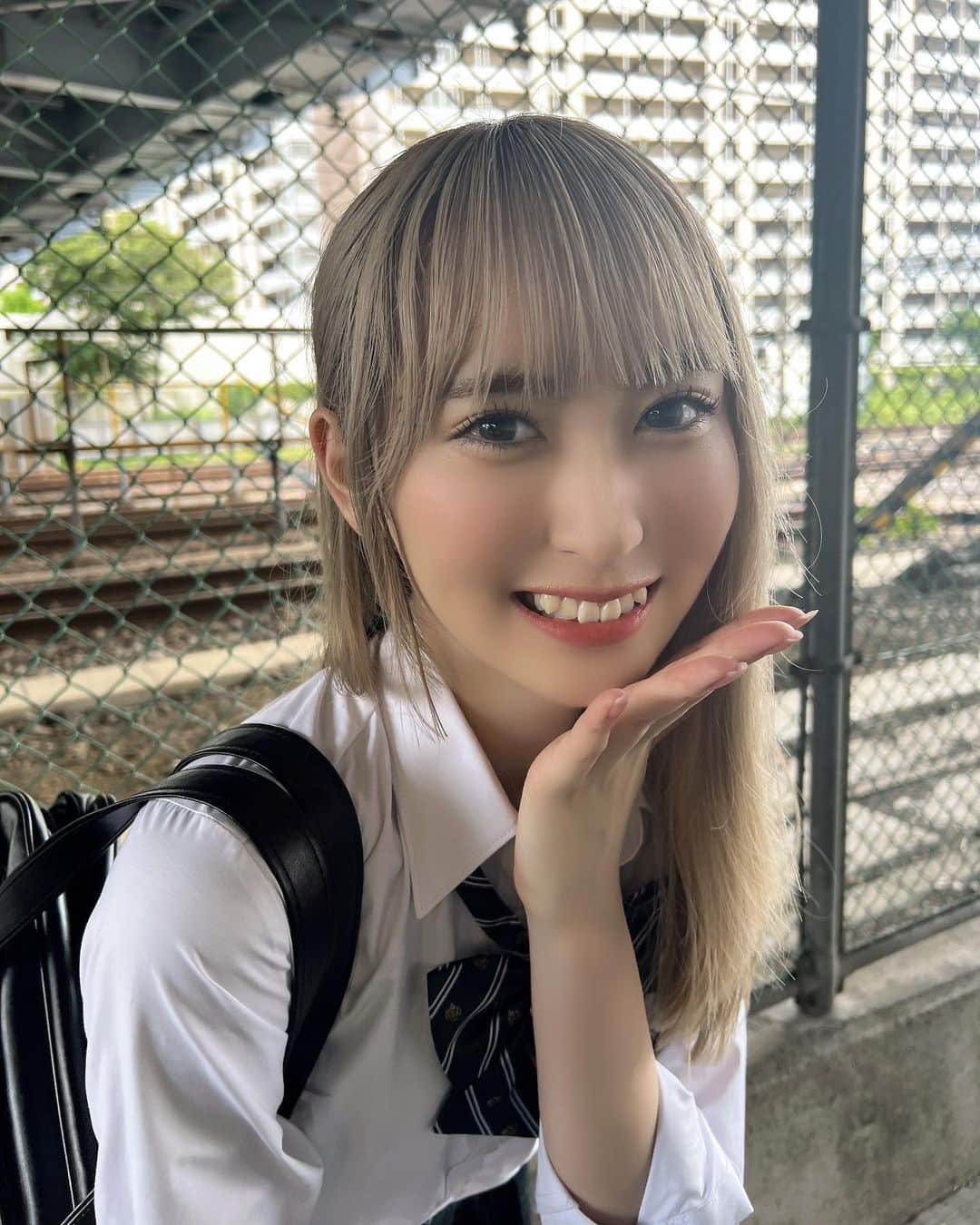 川中子奈月心さんのインスタグラム写真 - (川中子奈月心Instagram)「お写真いっぱいだよ〜🌧🚃 #デートの後22時   ♡♡♡ #ljk  #05 ♡♡♡」9月10日 21時42分 - kawanago__natsumi