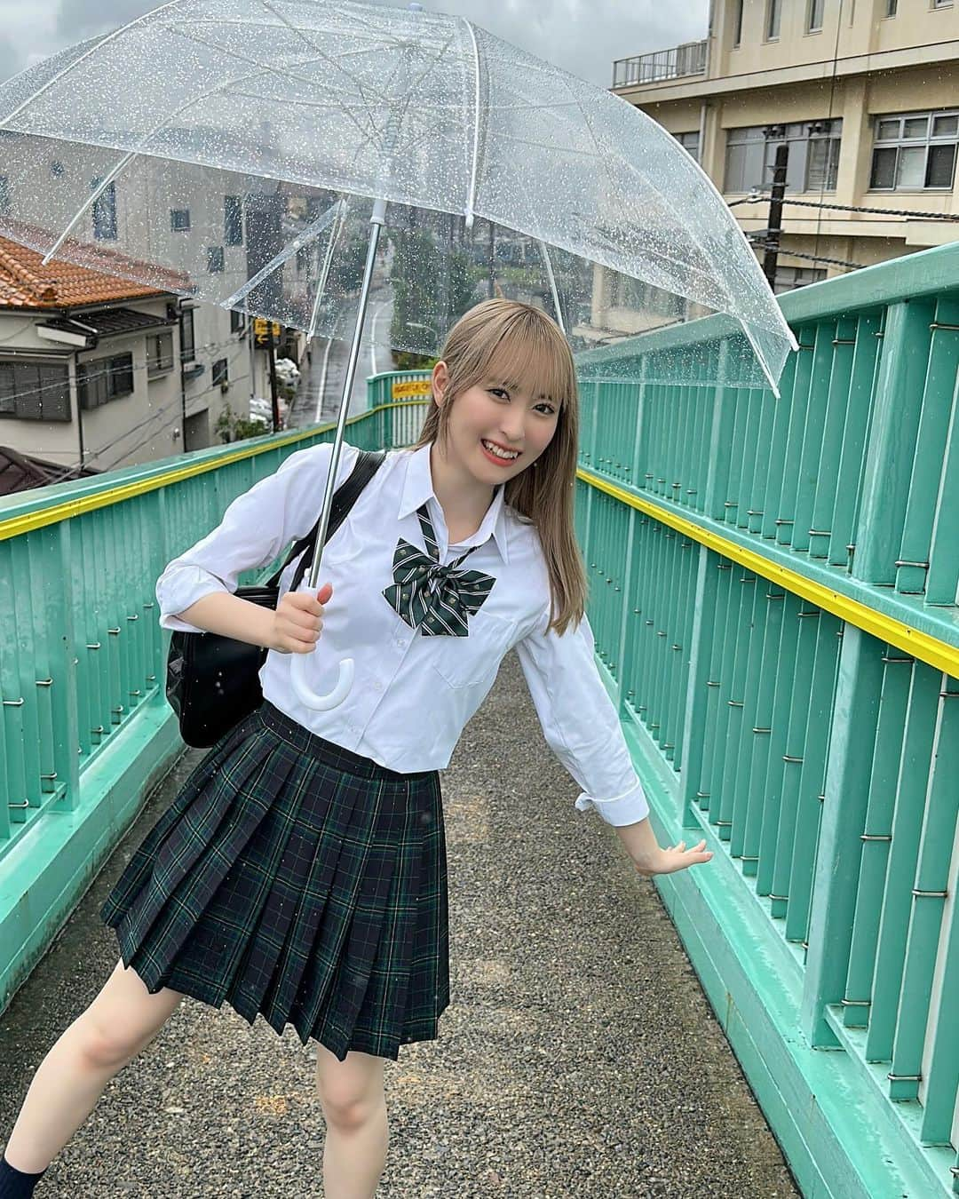 川中子奈月心のインスタグラム：「お写真いっぱいだよ〜🌧🚃 #デートの後22時   ♡♡♡ #ljk  #05 ♡♡♡」