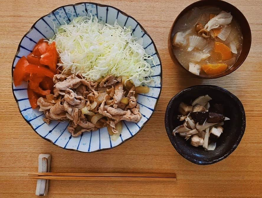 松田リマさんのインスタグラム写真 - (松田リマInstagram)「. これまでの松田メシまとめ🥢🍚 料理すきです😆🌼  もう少し作っていたと思うのだけど、写真撮る前にバクバク食べちゃって写真がない😂」9月10日 21時51分 - rima_matsuda