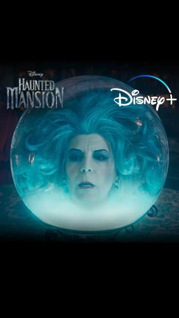 Walt Disney Studiosのインスタグラム：「Home is where the haunt is 👻  Haunted Mansion appears October 4 on @DisneyPlus.」