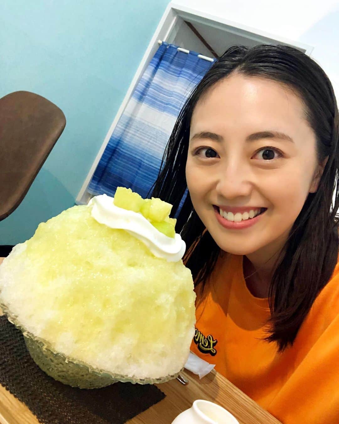 のインスタグラム：「これはメロンだよ🍈  もう寝るよ💤おやすみなさい🌙✨  みなさんも素敵な夢を💖  #沢井はかき氷です #🍧  #かき氷 #かき氷大好き  #かき氷は人を幸せにする #🧡　 　 #笑顔溢れる毎日を  #明日もきっと素敵な一日 #🍀」