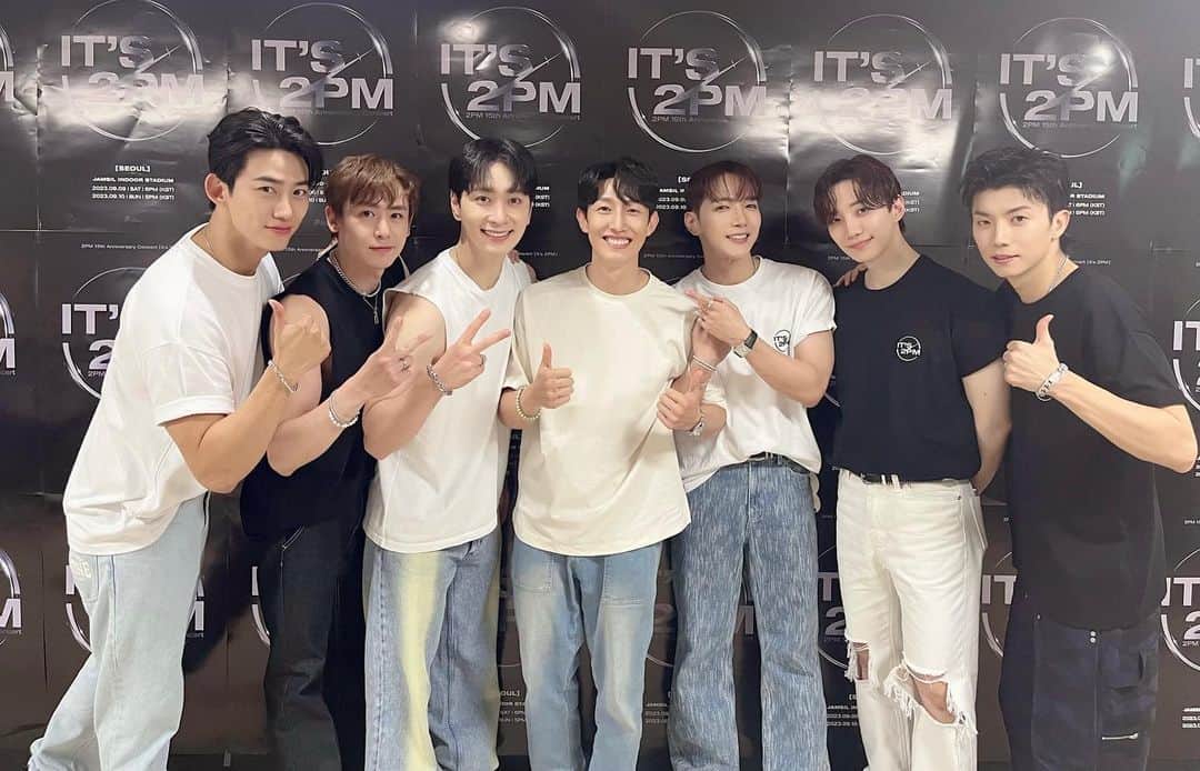 カン・ギヨンのインスタグラム：「2pm🔥」