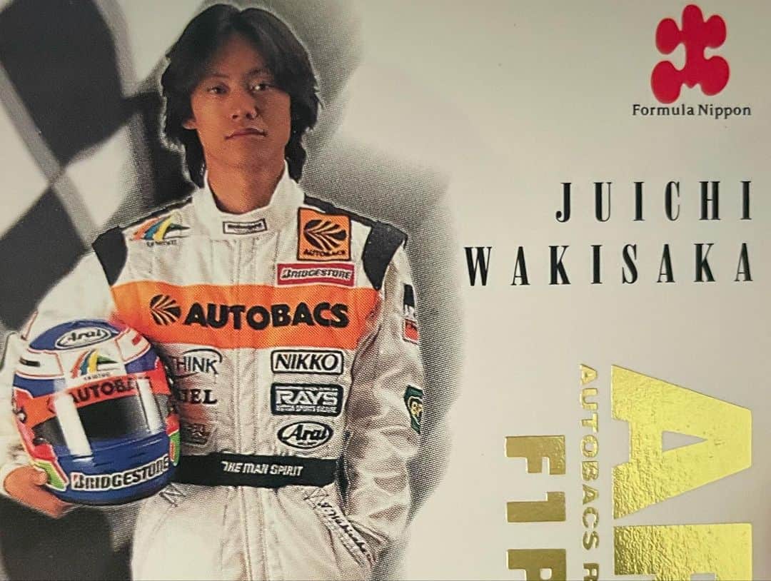 脇阪寿一さんのインスタグラム写真 - (脇阪寿一Instagram)「86レース、岡山国際サーキッで頂きました。  1997年のフォーミュラ ニッポンですね。 ANABUKI DOME MUGEN この頃はまだレーシングスーツがレアーズ、レーシングシューズがディアドラですね。  これ、ファンの皆さんに配るためのカードでしょ⁈ おい、寿一‼️ ちゃんとしろ‼️   翌1998年 ARTA 発足初年度 少しマシやけど、  どちらにせよ髪の毛を切れ‼️  #あの頃の自分へ  #anabukidomemugen #anabuki #dome #mugen  #mugenhonda  #artaf1project  #arta  #formulanippon  #sformula」9月11日 9時09分 - juichiwakisaka