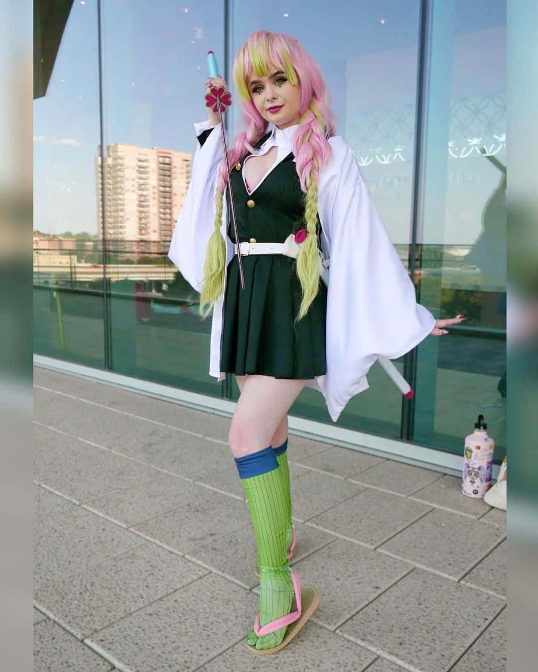 レベッカのインスタグラム：「I was thinking about getting back into a older cosplay the next day I’m off. If I could revive one of my cosplays from the dead which would y’all want to see?」