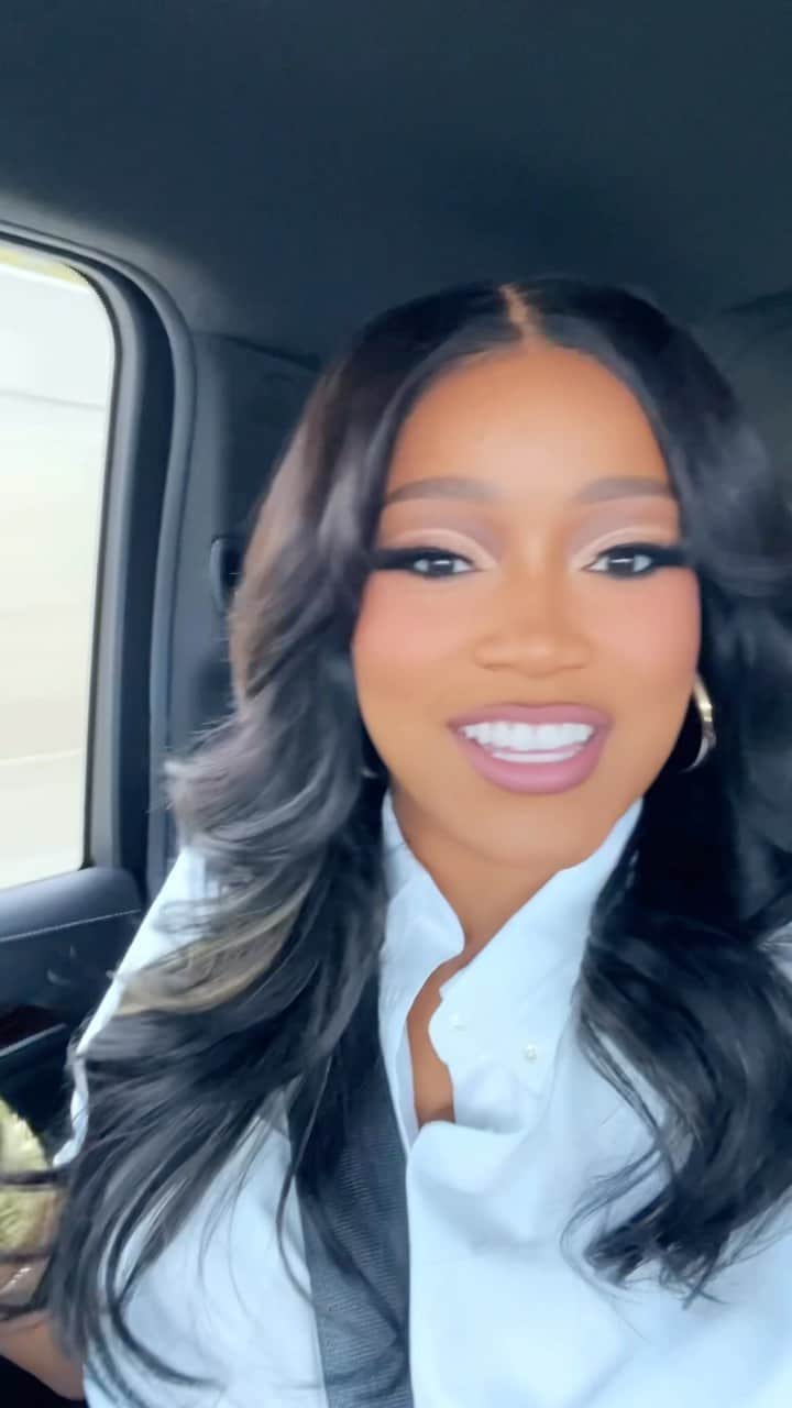 キキ・パーマーのインスタグラム：「Bay area, y’all girl is here! Kicking off the Big Boss tour in Oakland tonight! Limited tix left at the door. Show starts at 8PM. 😘」