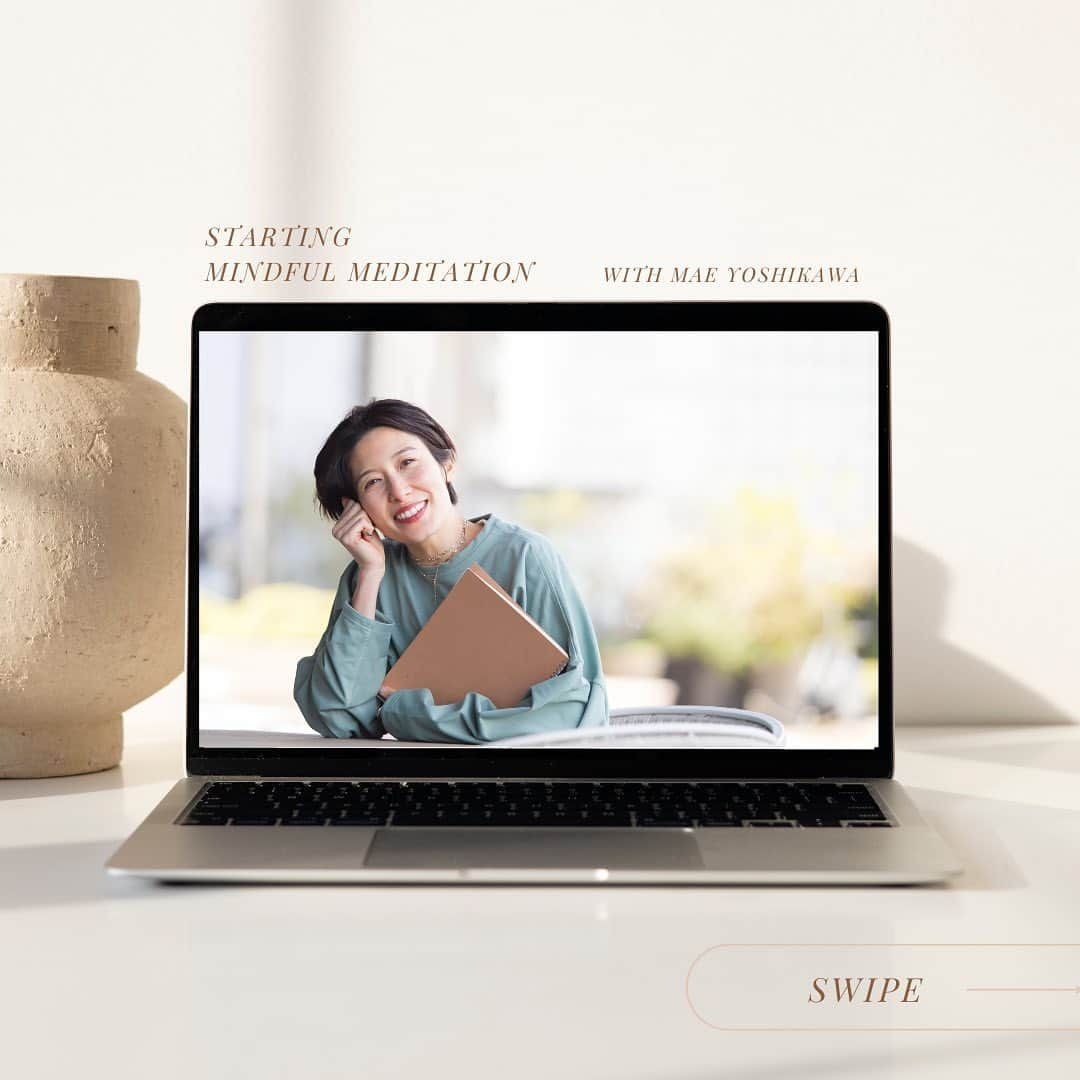 吉川めいさんのインスタグラム写真 - (吉川めいInstagram)「【瞑想の基礎を動画でいつでも】 マインドフルネスの学びを深める上で、迷いがあったり、 あらためて心の作用を知りたいと思うことはありませんか。  そんな時に見返してほしい 吉川めいによる人気プログラム「瞑想マインドフルネス」。 @maeyoshikawa   中でも、心の作用を理解するために必須となる 瞑想の基礎をまとめた《瞑想マインドフルネスの基礎》 のアーカイブレンタルが始まりました  マインドフルネスを学ぶ上で絶対に押さえておきたい 基礎を4つのポイントにまとめたシリーズです。  ヨガを学んでいる人でも、マインドフルネスってなんだろう？ という初心者の方でも体系的に学ぶことができるプログラムです。 動画レンタルなので、3ヶ月間何度でも見返せます。  ✍️詳細はプロフィールリンクまたは https://note.com/vedatokyo/n/nf079de712fa2  #vedatokyo #ヴェーダトウキョウ #吉川めい #瞑想マインドフルネス #マインドフルネス瞑想 #マインドフルネス入門 #マインドフルネス講座 #オンライン講座」9月11日 8時13分 - maeyoshikawa