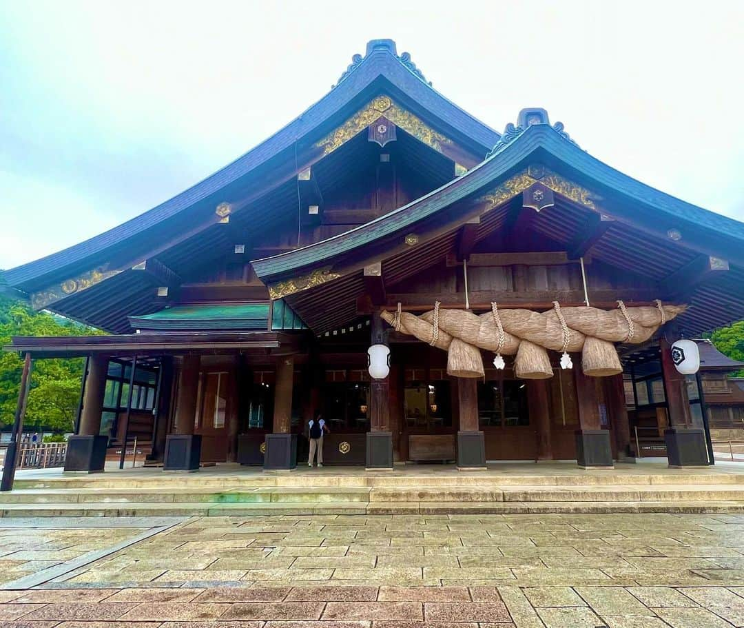 肥田佳菜子のインスタグラム：「出雲大社⛩️ #出雲大社 #出雲 #島根観光 #島根旅行 #皆美館 #松江 #八重垣神社 #松江カフェ」