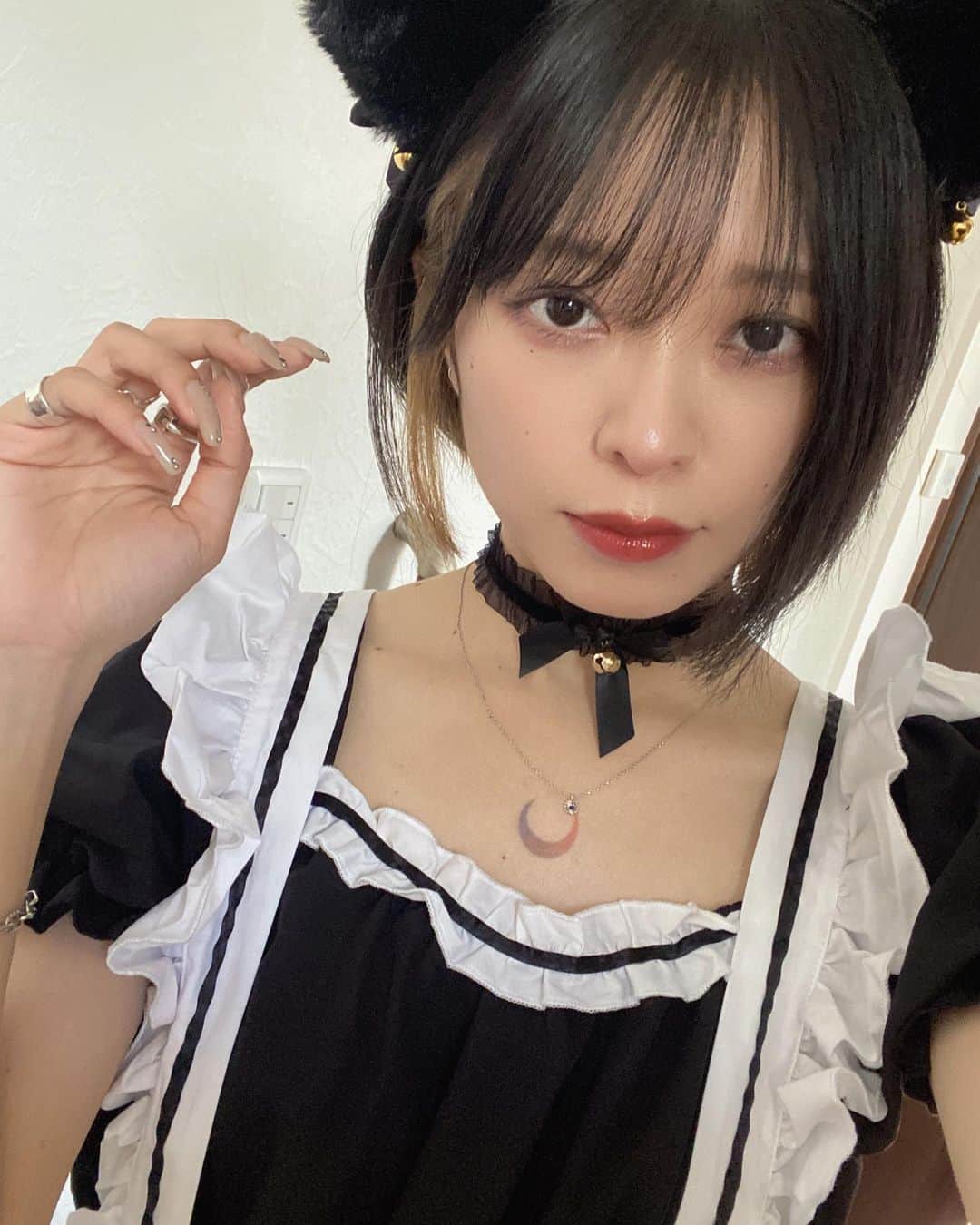 永井亜子のインスタグラム：「いえい✌️ チェキおたのしみに〜」