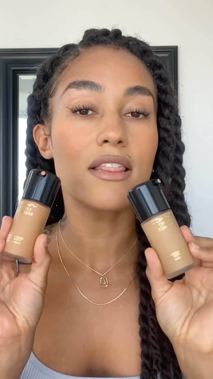のインスタグラム：「VOLUME UP ⬆️ to get the full glow-down on NEW #MACStudioRadiance #SerumPowered Foundation. ✨ Although...this good-for-skin #HyperGlow DOES speak for itself...   Make skin glow inside and out with our breakthrough #MACStudioRadiance formula that locks in hydration beneath the skin’s surface for healthier-looking skin over time.  *Clinical testing on 28 panelists after using the product once.  🔁 @misstbeauty  🏷️ #SerumPowered #GlowySkin」