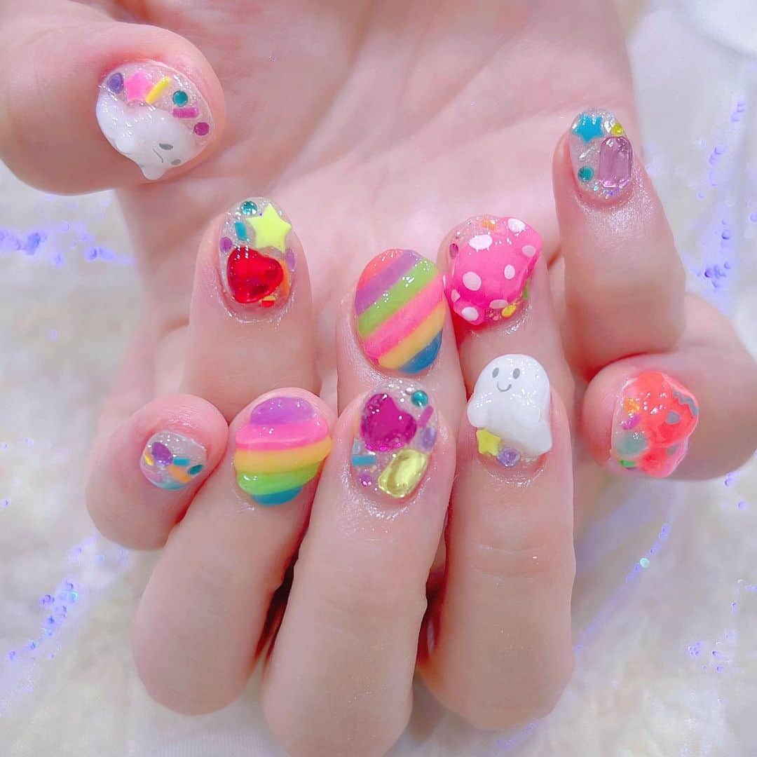 なかやまちえこさんのインスタグラム写真 - (なかやまちえこInstagram)「はろうぃんねいる♡⠀ ⠀ @chikachocolat_melty ちゃん⠀ ⠀ @aby_sharenail #nail #nails #nailart #ネイル #美甲 #ネイルアート  #japanesenailart #manucure #japanesenails #manicurist #gelnails #أظافر #네일아트 #미용  #เพ้นท์เล็บ #artedeuñas #เพ้นท์เล็บเจล #ジェルネイルデザイン #ネイルデザイン #nagelkunst #halloween #ハロウィン #halloweennails #ハロウィンネイル @kimacat_betty」9月11日 1時04分 - chiekonakayama
