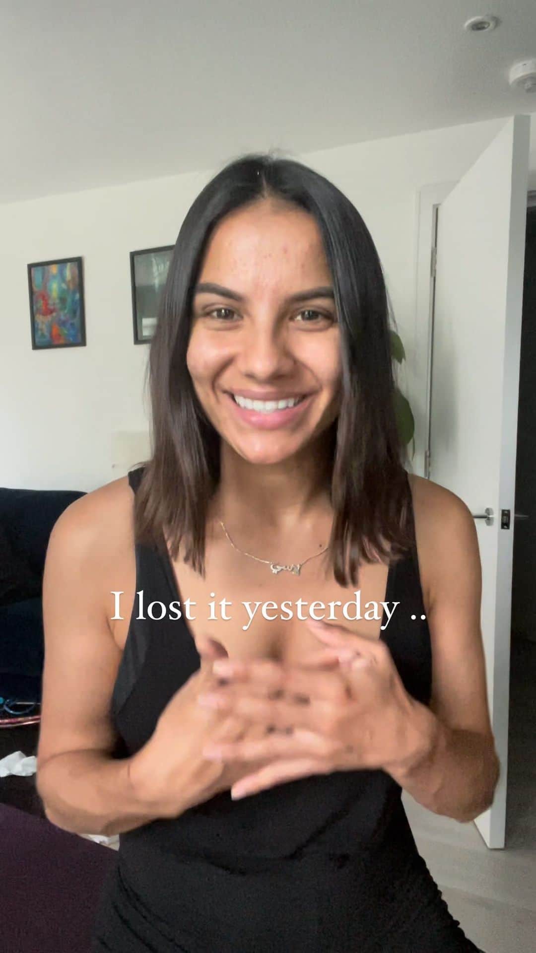 レイシー・バンハードのインスタグラム：「I lost my cool yesterday .. There’s a blessing in the lesson ✨  #spiritualawakening #spiritualjourney」