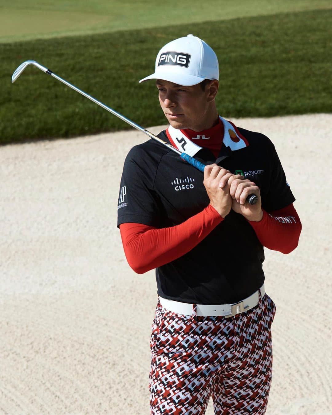Jリンドバーグのインスタグラム：「Setting the pace during the latest tournaments wearing pieces from the J.Lindeberg FW23 golf collection.」