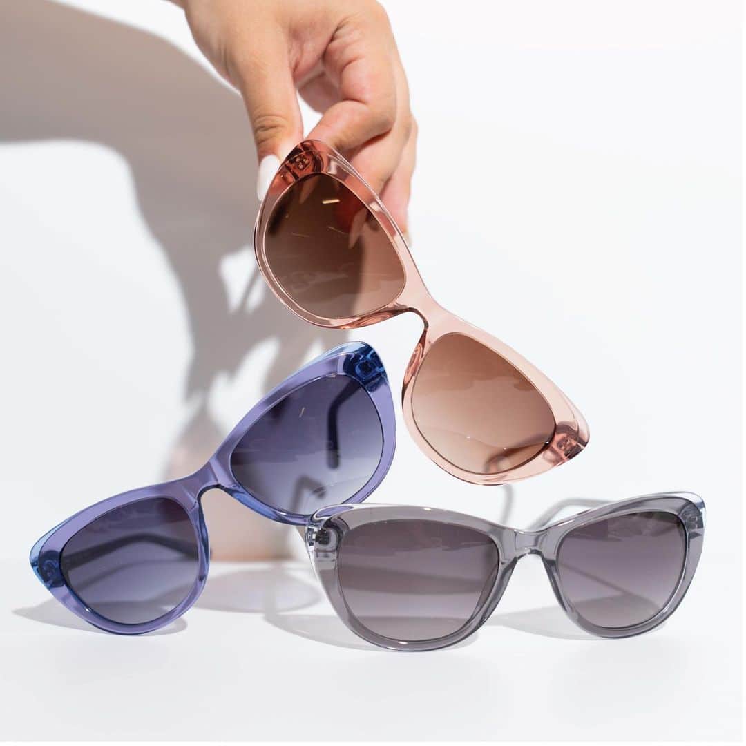 のインスタグラム：「These chic shades are so fab, you’ll need one in every color! ☀️ Visit our site to get shopping!」