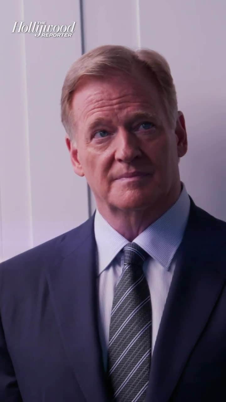 ハリウッド・リポーターのインスタグラム：「Come BTS with THR cover star #RogerGoodell ⁠ ⁠ Photographer: Shayan Asgharnia @shayan.asgharnia⁠ Location: NFL West Coast Headquarters @nfl」