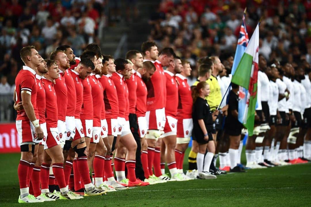 ラグビーワールドカップさんのインスタグラム写真 - (ラグビーワールドカップInstagram)「📸 #RWC2019 ▶ #RWC2023  4年前の日本大会では大分県で激突した2チームが、ボルドーで再戦中🏴󠁧󠁢󠁷󠁬󠁳󠁿🇫🇯  #ラグビーワールドカップ2023 #RWC2023 | #WALvFIJ」9月11日 4時22分 - rugbyworldcupjp