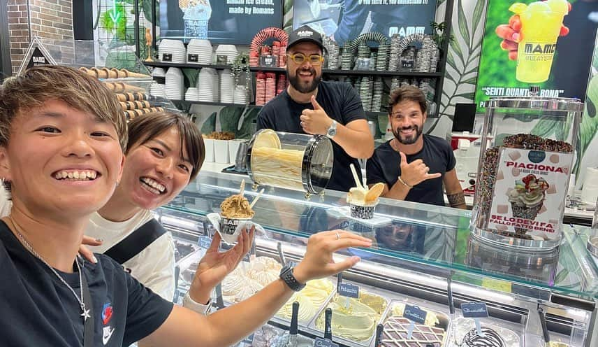 熊谷紗希さんのインスタグラム写真 - (熊谷紗希Instagram)「🙋🏻‍♀️❤️ROMA🇮🇹 gelatoが美味しすぎて最高です😋またローマの素敵な場所を紹介出来るように、もっと色んなところを散策してみたいと思います🫡 #感謝」9月11日 6時47分 - kumagai1017