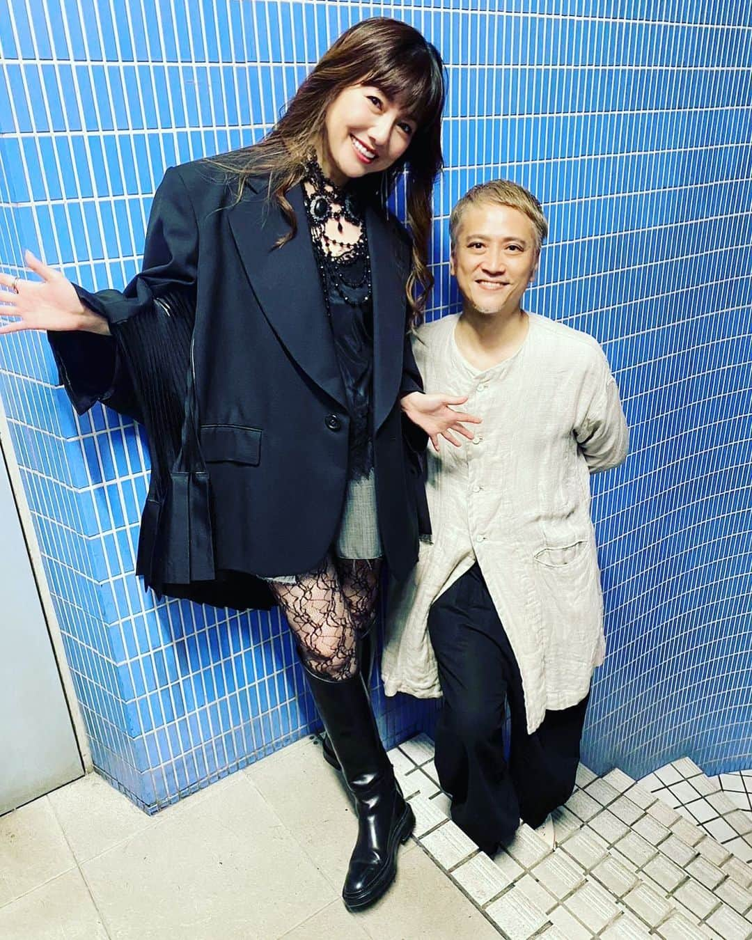 島谷ひとみさんのインスタグラム写真 - (島谷ひとみInstagram)「🎤🎤🎤🎤🎤🎤🎤🎤  『きょう、ここでうたっています。vol８　in  目黒ブルースアレイジャパン』  昨夜は、私とヤスコのトークショー。  失礼❗️  LIVEにお越しいただきありがとうございました😂w  お楽しみいただけたでしょうか？  また、私のbirthdayのお祝いまでしていただきありがとうございました🎂  4曲歌った時点で約1時間😂w  また、どこかでゆるりとやりましょかね。  #井出泰彰 #島谷ひとみ #ブルースアレイジャパン #kyokoko #きょうここでうたっています」9月11日 17時02分 - shimatani_hitomi_official