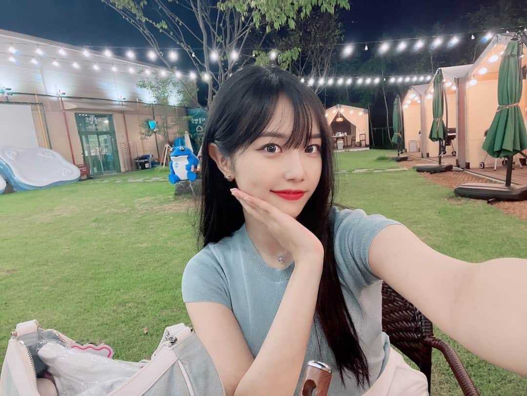 のインスタグラム：「오랜만에 봐도 늘 좋은 스팸🩷 파주 바베큐장에서 신나게 놀고 온 영상 업로드했어요😆 프로필 링크 누르고 놀러오셔유✨ #스팸 #유튜브 #바베큐맛집」