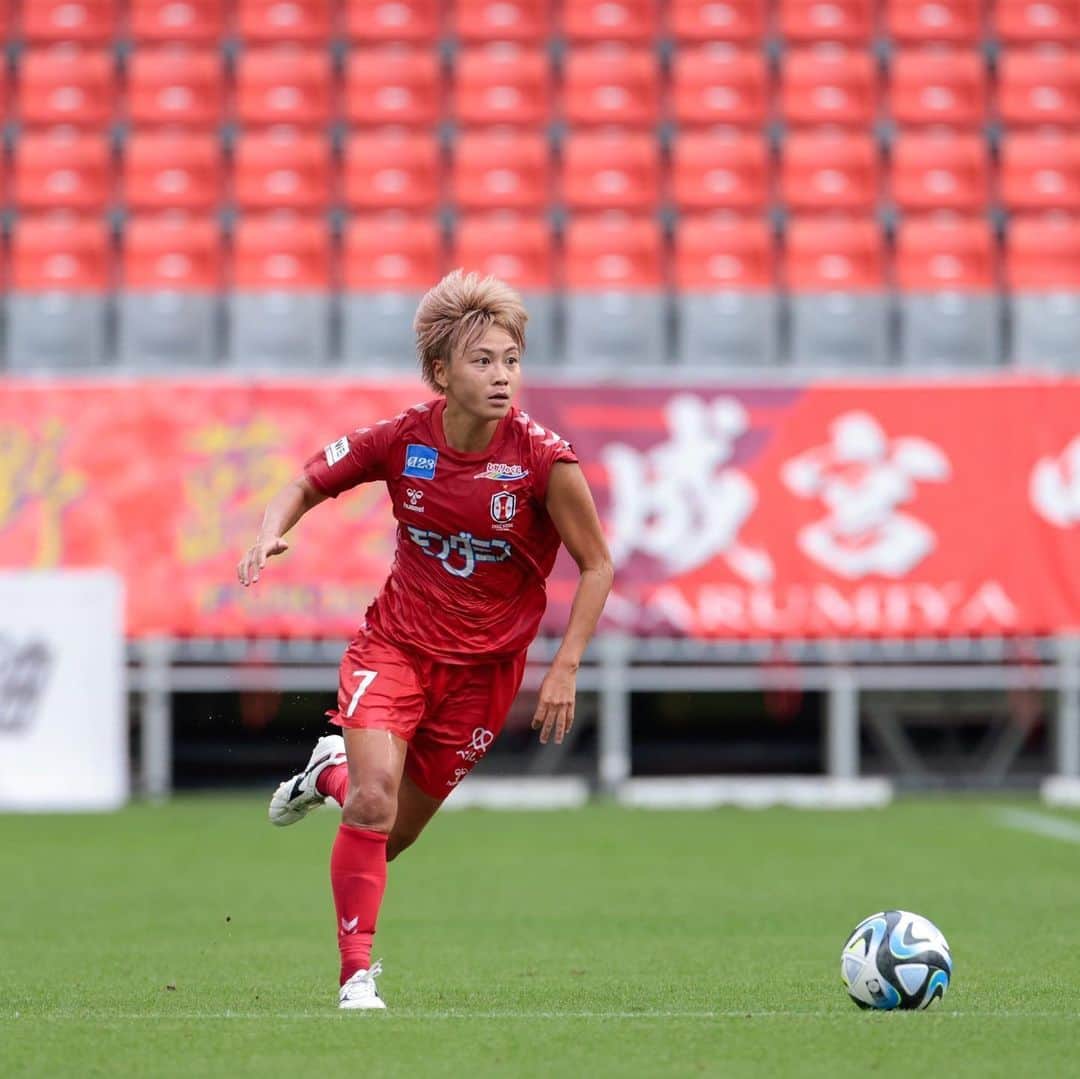 山本摩也のインスタグラム：「. ⁡ Disfrutar del camino y luchamos juntos!🔥 ⁡ ⁡#inac神戸 #futbol」