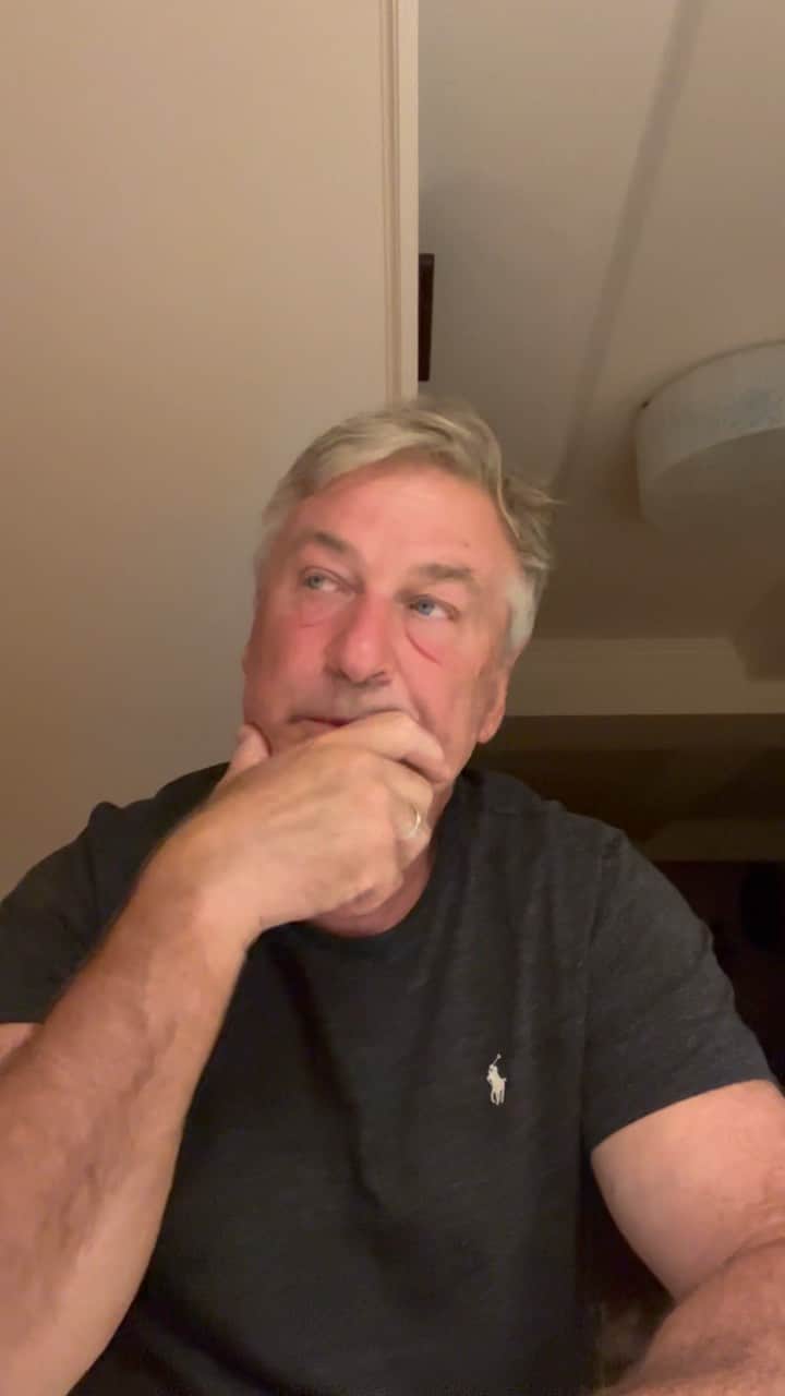 アレック・ボールドウィンのインスタグラム：「Tomorrow is the 22nd anniversary of 9-11」