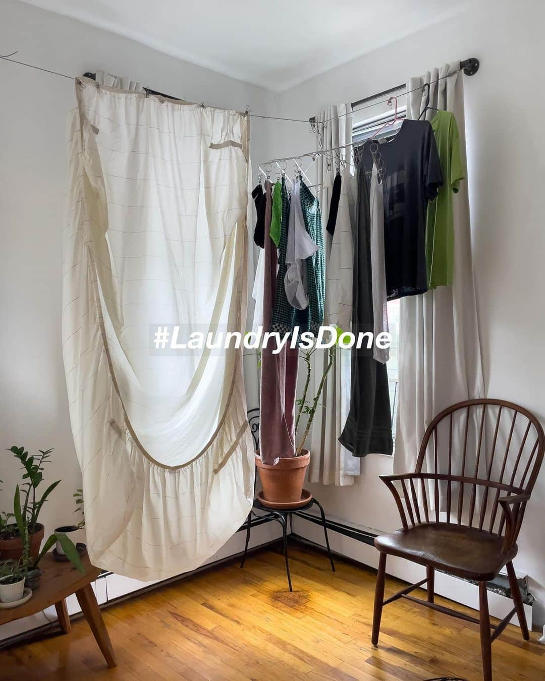 shinichitsutsuiのインスタグラム：「@LaundryIsDone: Happy NYC laundry life」