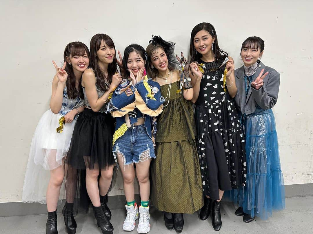 一岡伶奈さんのインスタグラム写真 - (一岡伶奈Instagram)「Hello! Project 25th ANNIVERSARY CONCERT ２日間ありがとうございました！  ハロー！プロジェクト25年の歴史本当に凄すぎます！  思い出の写真📷🤍  @maasa_sudo さん💙 @kumai_yurina さん💚 @miyaaa0825 さん💜 @maimiyajima_official_uf さん❤️ @airisuzuki_official_uf さん🩷 @ayumi_ishida.official さん💙 @akari_uemura.official さん💚 @riko_yamagishi.official ちゃん💚 @tsubakifactory_official さん #豫風瑠乃 ちゃん🧡  #beyooooonds  #一岡伶奈 #ハロプロ  #アイドル  #idol  #ハロプロ25周年」9月11日 10時24分 - reina_ichioka.official