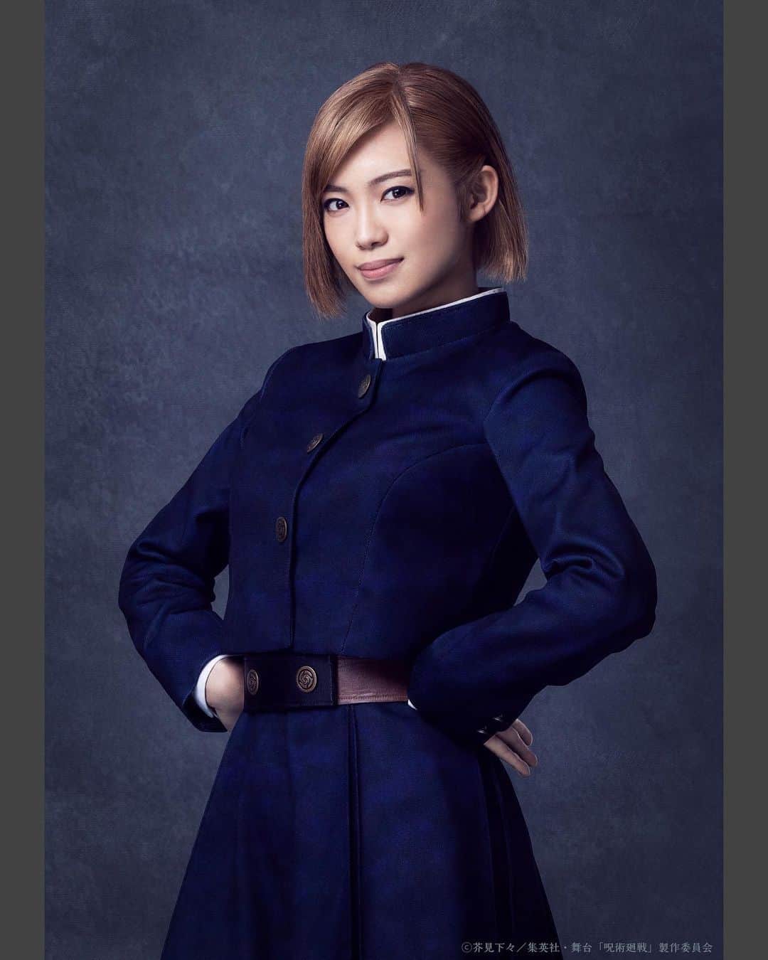 のインスタグラム：「舞台「呪術廻戦」-京都姉妹校交流会・起首雷同-　 全情報が発表されました。  東京:2023年12月15(金)~12月31日(日)    天王洲 銀河劇場  兵庫:2024年1月6日(土)~1月14日(日)  AiiA 2.5 Theater Kobe  #呪術廻戦 　#じゅじゅステ」