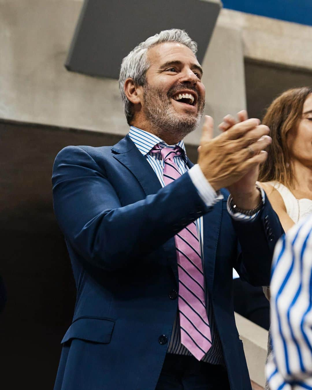 Polo Ralph Laurenさんのインスタグラム写真 - (Polo Ralph LaurenInstagram)「The @USOpen finals.  Tennis’s biggest fans including #JonathanBailey, #MeghannFahy, #CharlesMelton, #GretaLee, #JamesMarsden, #PhilippineLeroyBeaulieu, #AndyCohen, and #LeoWoodall celebrate the last weekend of the tournament dressed in @RalphLauren and #PoloRLStyle.  #RalphLauren #RLTennis #USOpen」9月11日 12時10分 - poloralphlauren