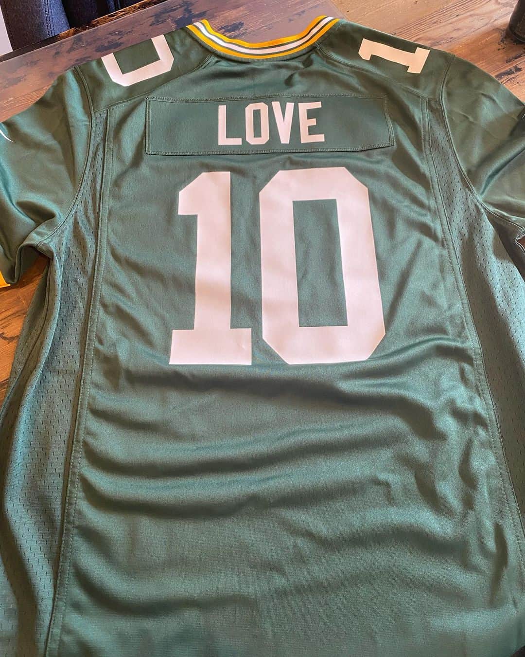 カンニング竹山のインスタグラム：「やるな！LOVE！ #gopackgo」
