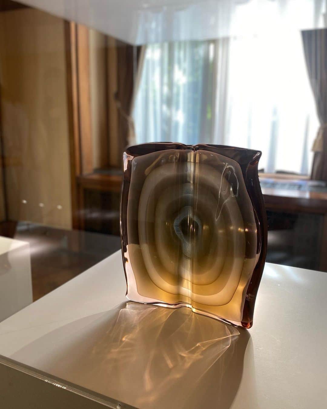 秦まり子さんのインスタグラム写真 - (秦まり子Instagram)「🎐🇫🇮  #フィンランドグラスアート展  #東京都庭園美術館 #折り紙 #finnishglassart  #teienartmuseum  #origami」9月11日 13時17分 - marikohata_