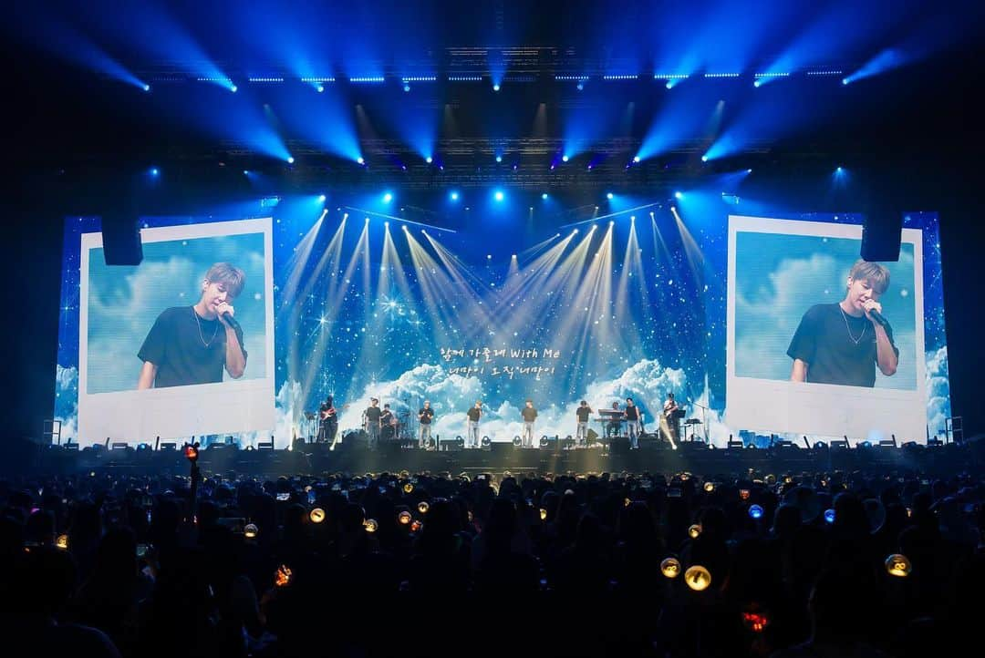 ウヒョン さんのインスタグラム写真 - (ウヒョン Instagram)「love you ♥️♥️♥️ #macao #infinite」9月11日 13時28分 - nwh91