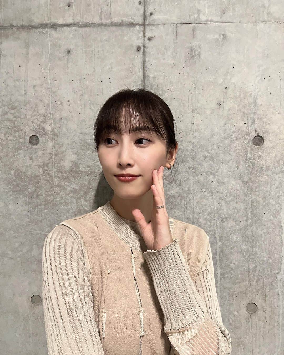 のインスタグラム：「原稿がひとつ書き終わりまして。今月はもう一本頑張ります。」
