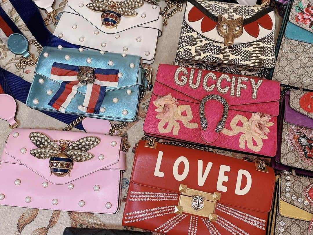 Etsuna otsukAさんのインスタグラム写真 - (Etsuna otsukAInstagram)「🎀My Gucci collection🎀 New bag get🎀🐥🎀 I like rare designs😍 #gucci」9月11日 16時02分 - etsunaotsuka