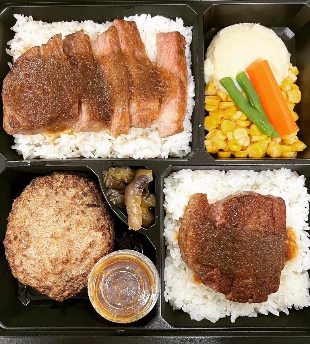 バカリズムのインスタグラム：「特番飯（爆笑問題さんからの差し入れ） ミート矢澤」