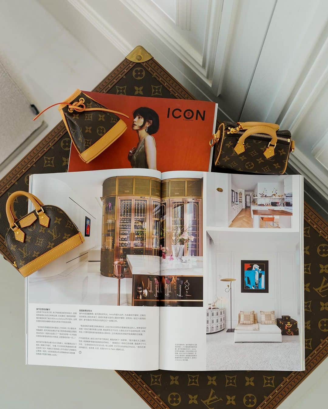 ジェイミー・チュアのインスタグラム：「法式优雅 Embracing French Elegance art of living with @iconsingapore September issue.」