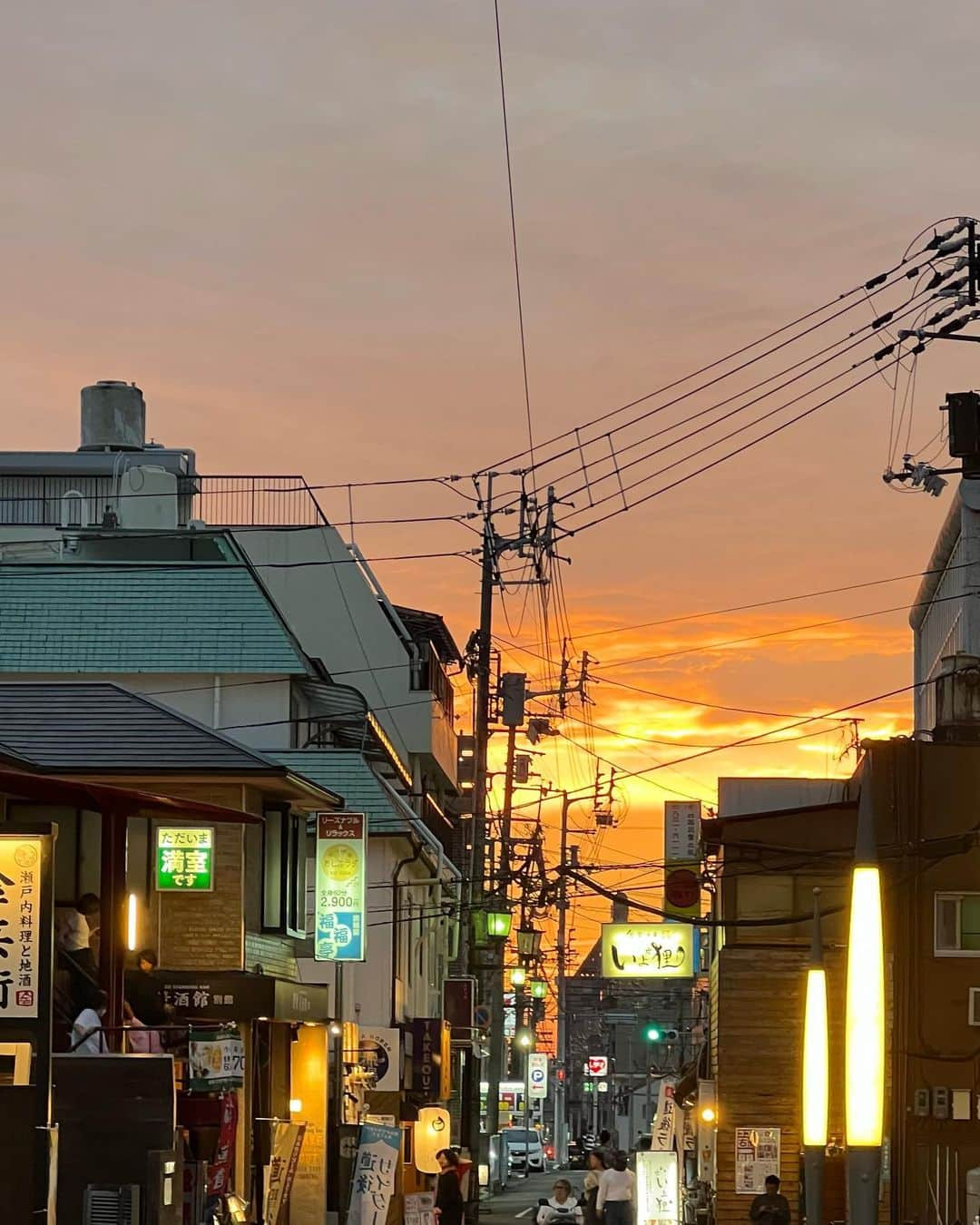 池田鉄洋さんのインスタグラム写真 - (池田鉄洋Instagram)「夏から夏の終わりまで、いろんな空集めてみたら、センチメンタルになっちゃうなあ。」9月12日 2時20分 - ikedatetsuhiro