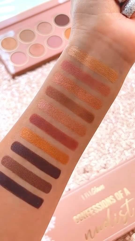 LiveGlamのインスタグラム：「A nude for every mood ✨🫶🍯From subtle to sultry, our ‘Confessions of a Nudist’ palette has it all. #LiveGlamFam」