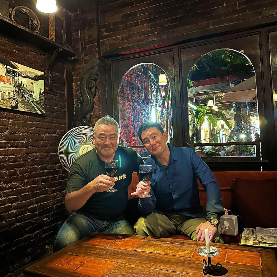 のインスタグラム：「カトマンズの夜  #野口健 #鼓動館 #カトマンズ」