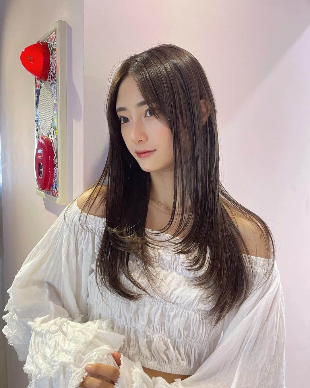 大西陽羽のインスタグラム：「チェキ会有難うございました！！ 初めてのファンの子に直接感謝を伝える機会が出来て、会えて、嬉しかったし、来てくれた方有難うございました(TT)♥️ 来れなかった方も、ファンの子同士でアルバムを作ってくれたり、いつも感謝してもしきれないくらい元気もらってます。ほんとにほんとにありがとうだよ⸜🫶🏻⸝‍ これからもよろしくお願いします!!」