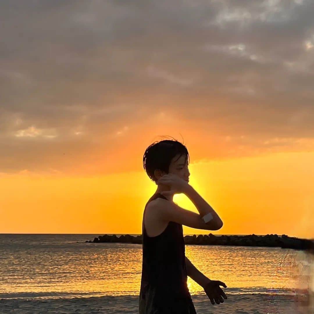 パンダさんのインスタグラム写真 - (パンダInstagram)「海 #ちょんまげ小僧」9月11日 18時53分 - tyonmagekozo_panda