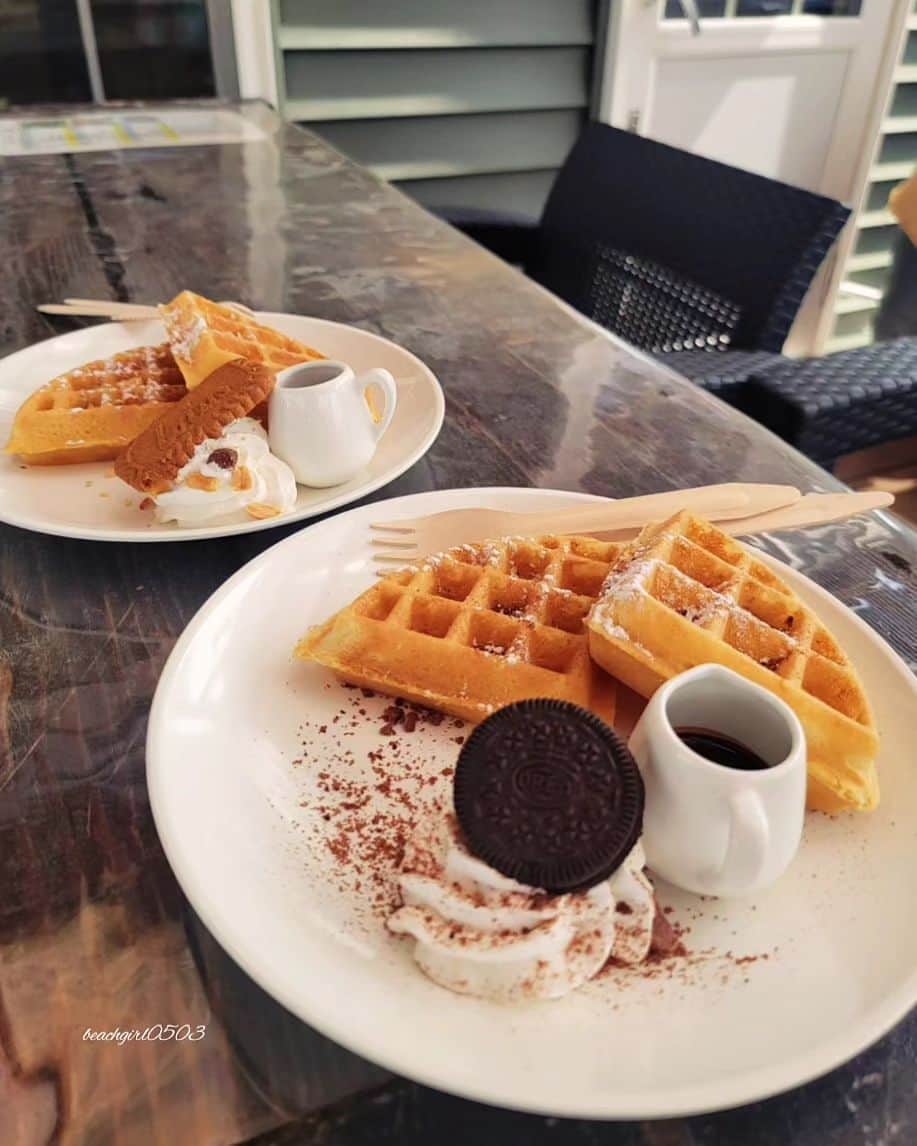 𝑵𝒐𝒓𝒊のインスタグラム：「🤤🧇🫶⁡ ⁡.⁡ ⁡.⁡ .⁡ ⁡.⁡ ⁡.⁡ ⁡.⁡ ⁡#sweets #waffles #yummy #dessert  #cafe ⁡#cafetime ⁡ ⁡#cafelover #saitama #instacafe ⁡#cafestagram ⁡ ⁡#カフェ #カフェ巡り #スイーツ #デザート #ワッフル⁡ ⁡#テラス #おしゃれカフェ #埼玉 #越谷  #埼玉カフェ ⁡ ⁡#カフェ好き #カフェ活 #カフェスタグラム ⁡ ⁡#カフェ好きな人と繋がりたい #休日 #甘党 ⁡ ⁡#スイーツ部 #スイーツ好き #美味しかった #女子会」