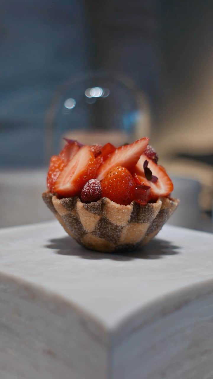 LVMHのインスタグラム：「Situated in the heart of Paris, LV Dream’s café offers exquisite desserts to visitors of the exhibition and passersby alike.  Inspired by the fresh sea air and sprawling landscape of his hometown in Normandy, Pastry Chef @maxime.frederic brings his unique experience and artisanal savoir-faire to his luxuriant Parisian café.   #LVMH #LouisVuitton」